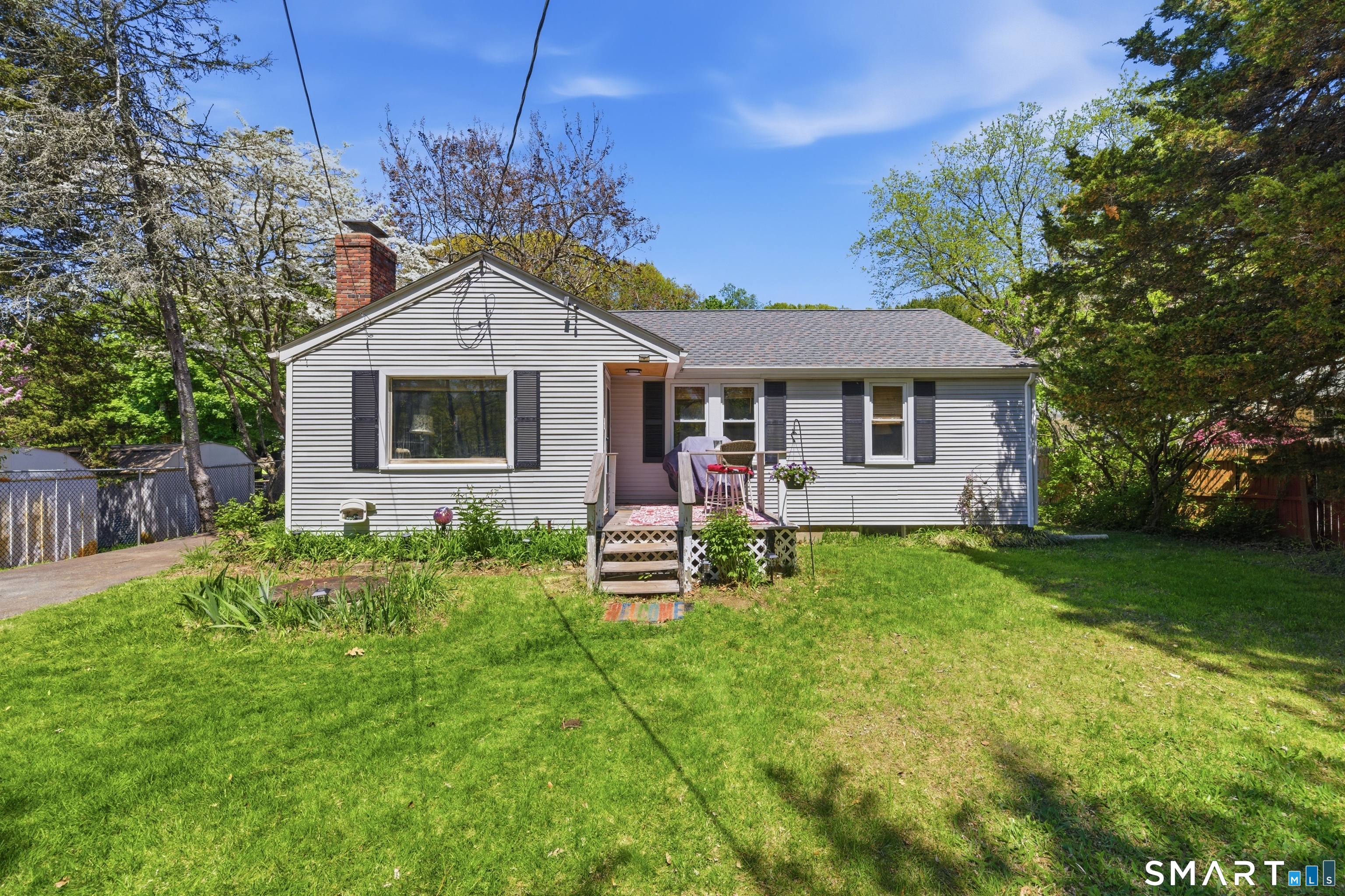 1098 Long Cove Road Ledyard CT 06335
