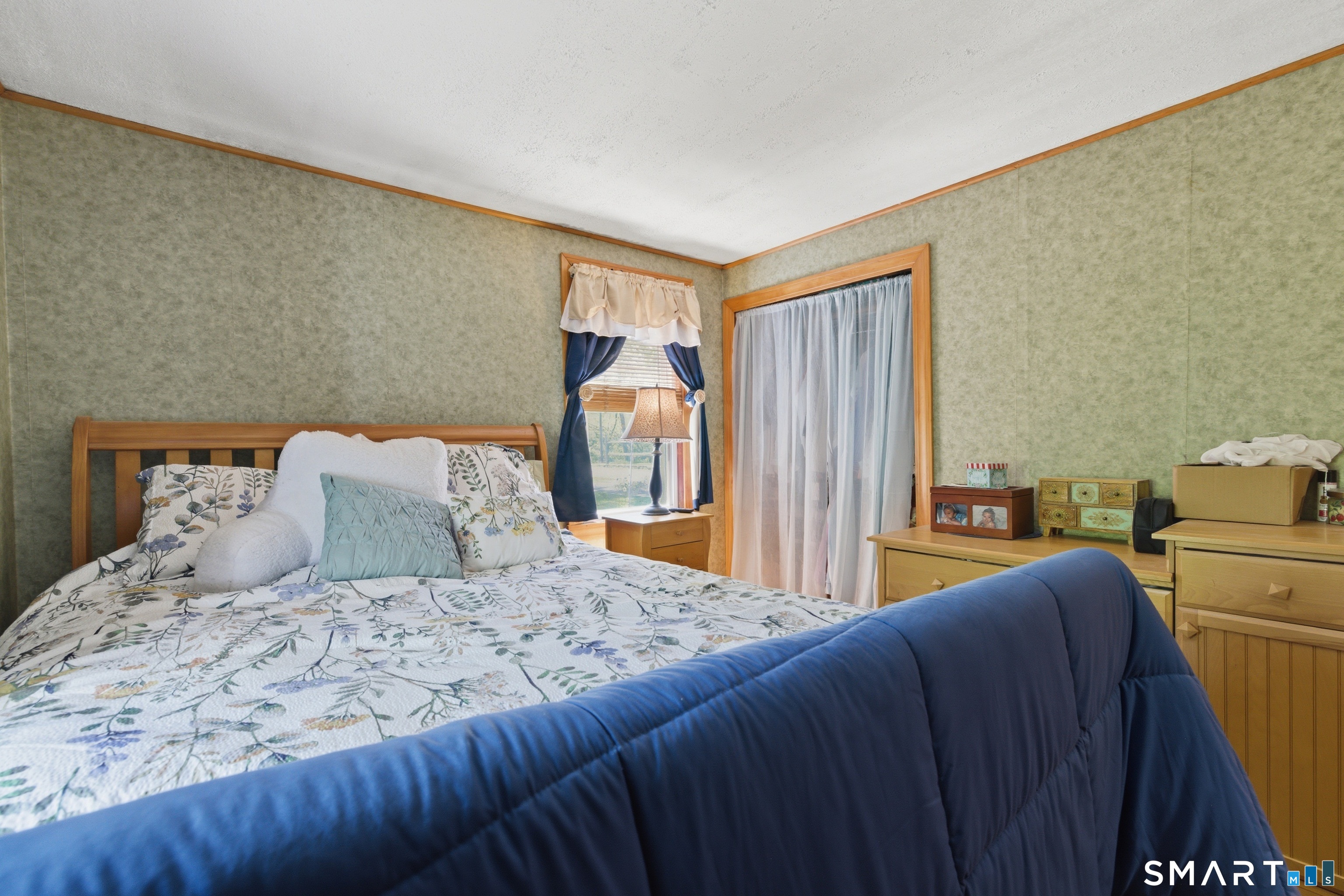 1098 Long Cove Road Ledyard CT 06335