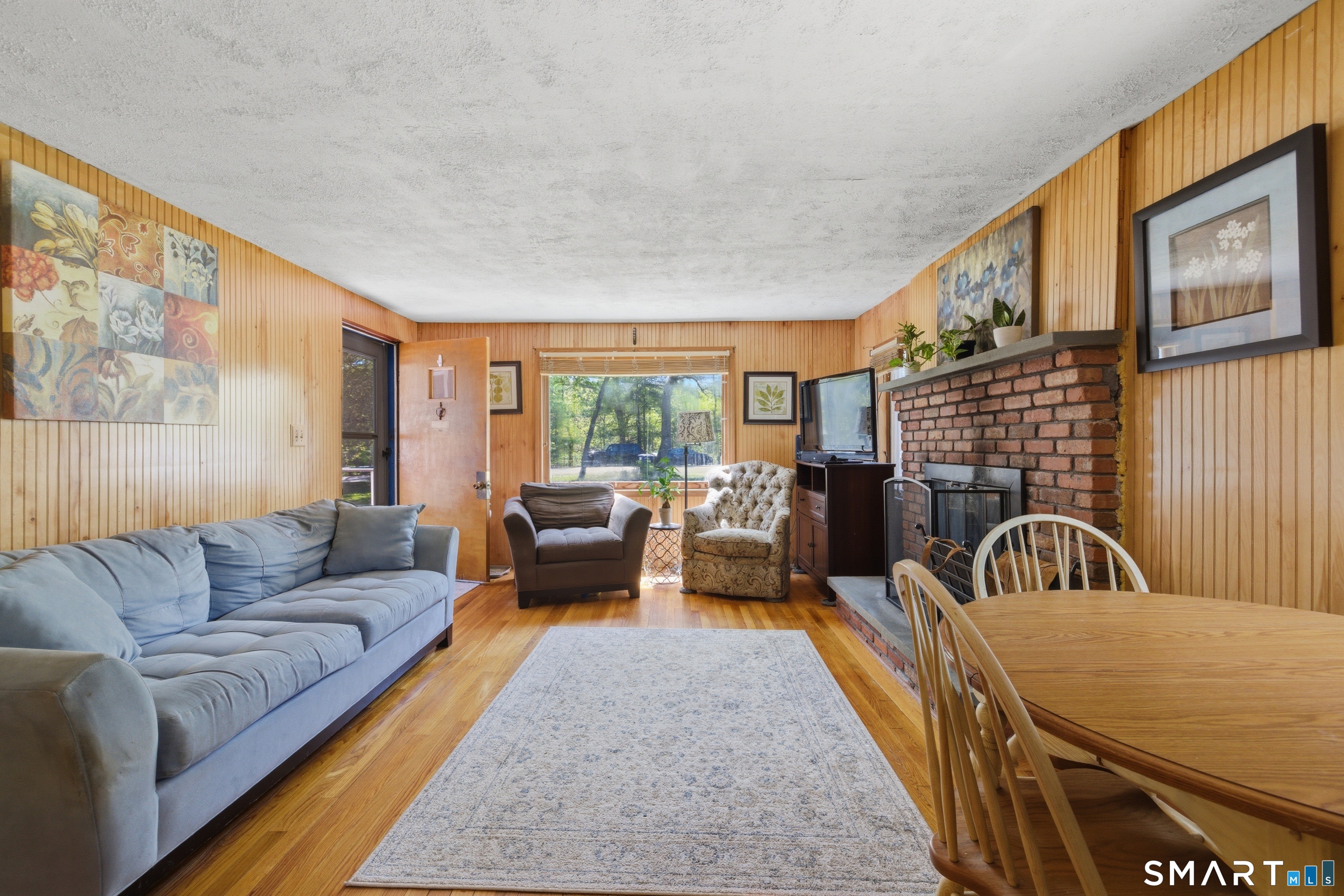 1098 Long Cove Road Ledyard CT 06335