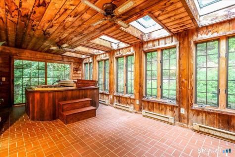 17 East Bucks Rock Road New Milford CT 06776