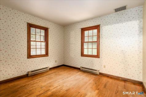 17 East Bucks Rock Road New Milford CT 06776