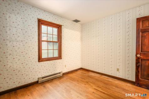 17 East Bucks Rock Road New Milford CT 06776