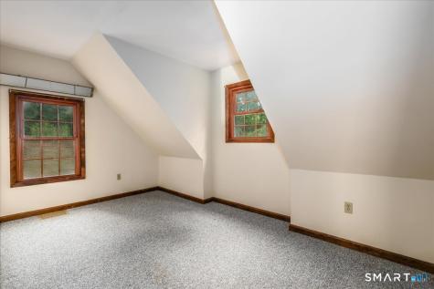 17 East Bucks Rock Road New Milford CT 06776
