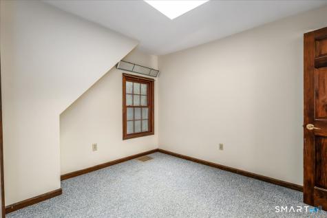 17 East Bucks Rock Road New Milford CT 06776