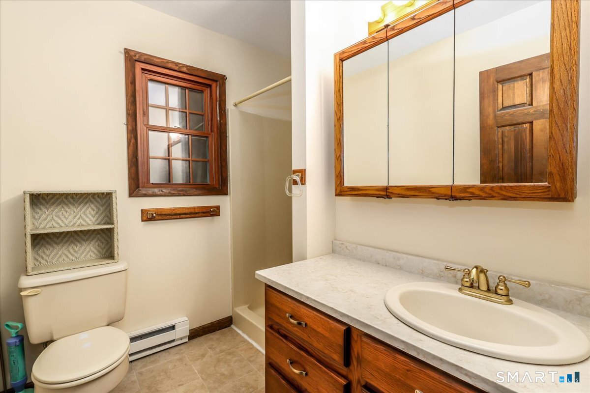 17 East Bucks Rock Road New Milford CT 06776