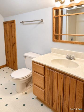 17 East Bucks Rock Road New Milford CT 06776