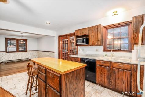 17 East Bucks Rock Road New Milford CT 06776