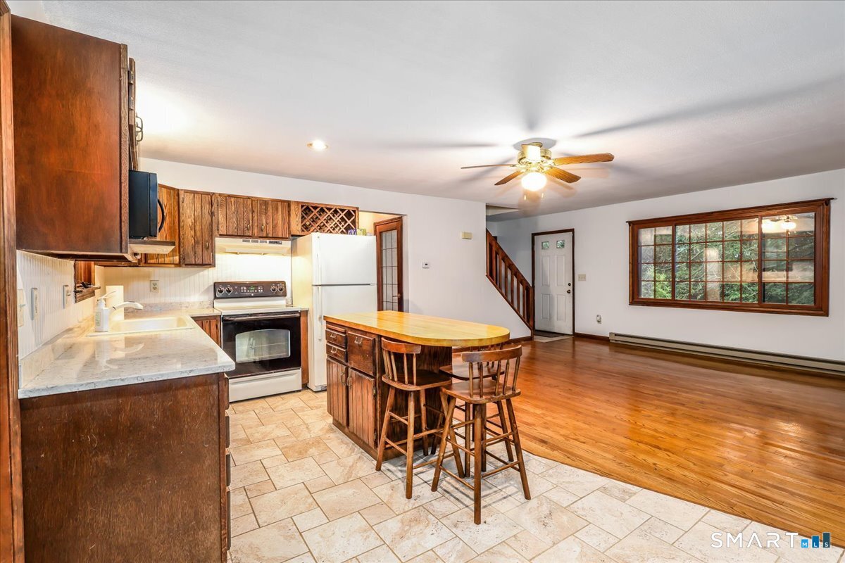 17 East Bucks Rock Road New Milford CT 06776