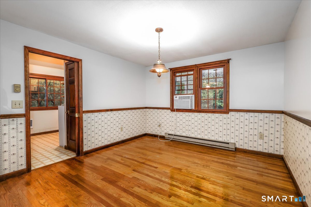 17 East Bucks Rock Road New Milford CT 06776