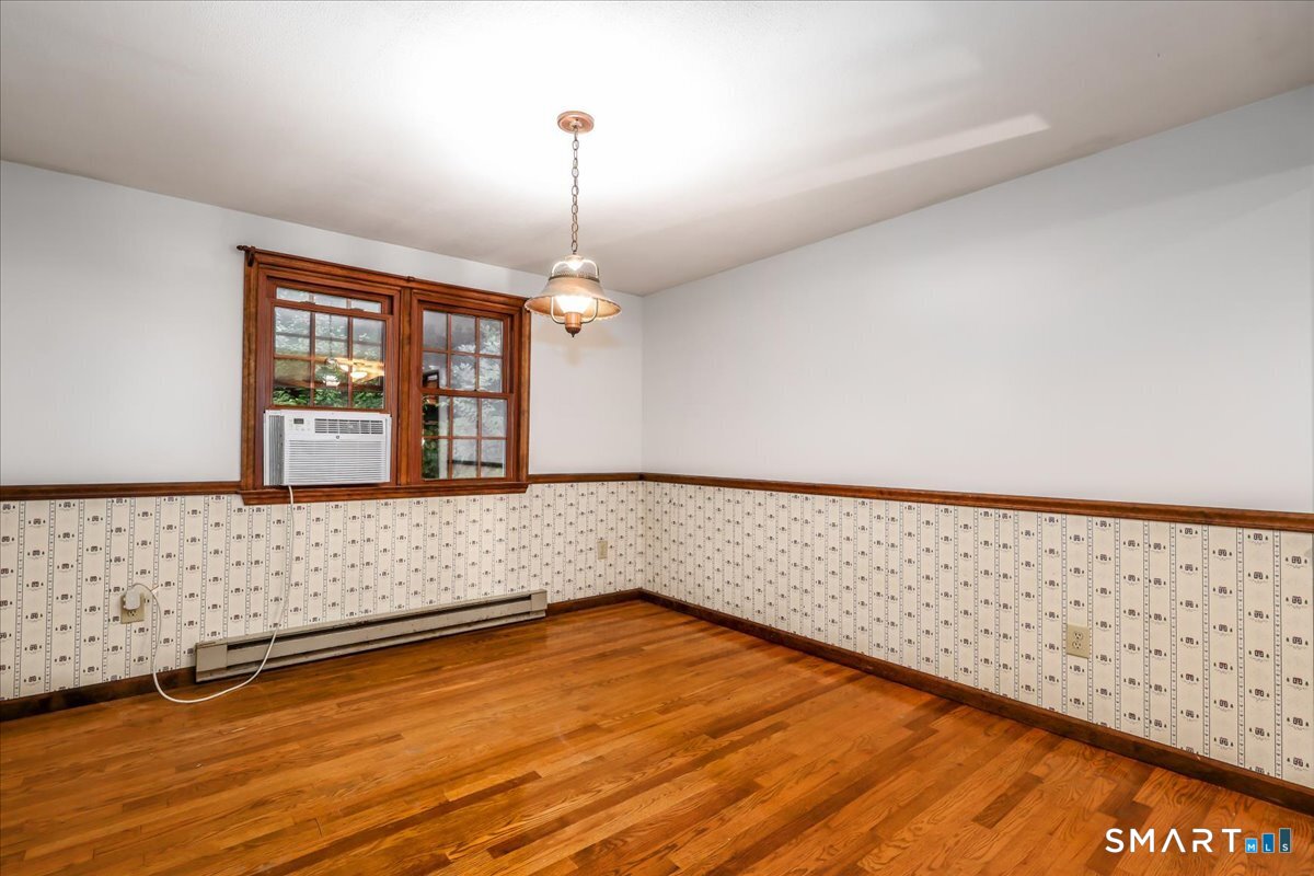 17 East Bucks Rock Road New Milford CT 06776