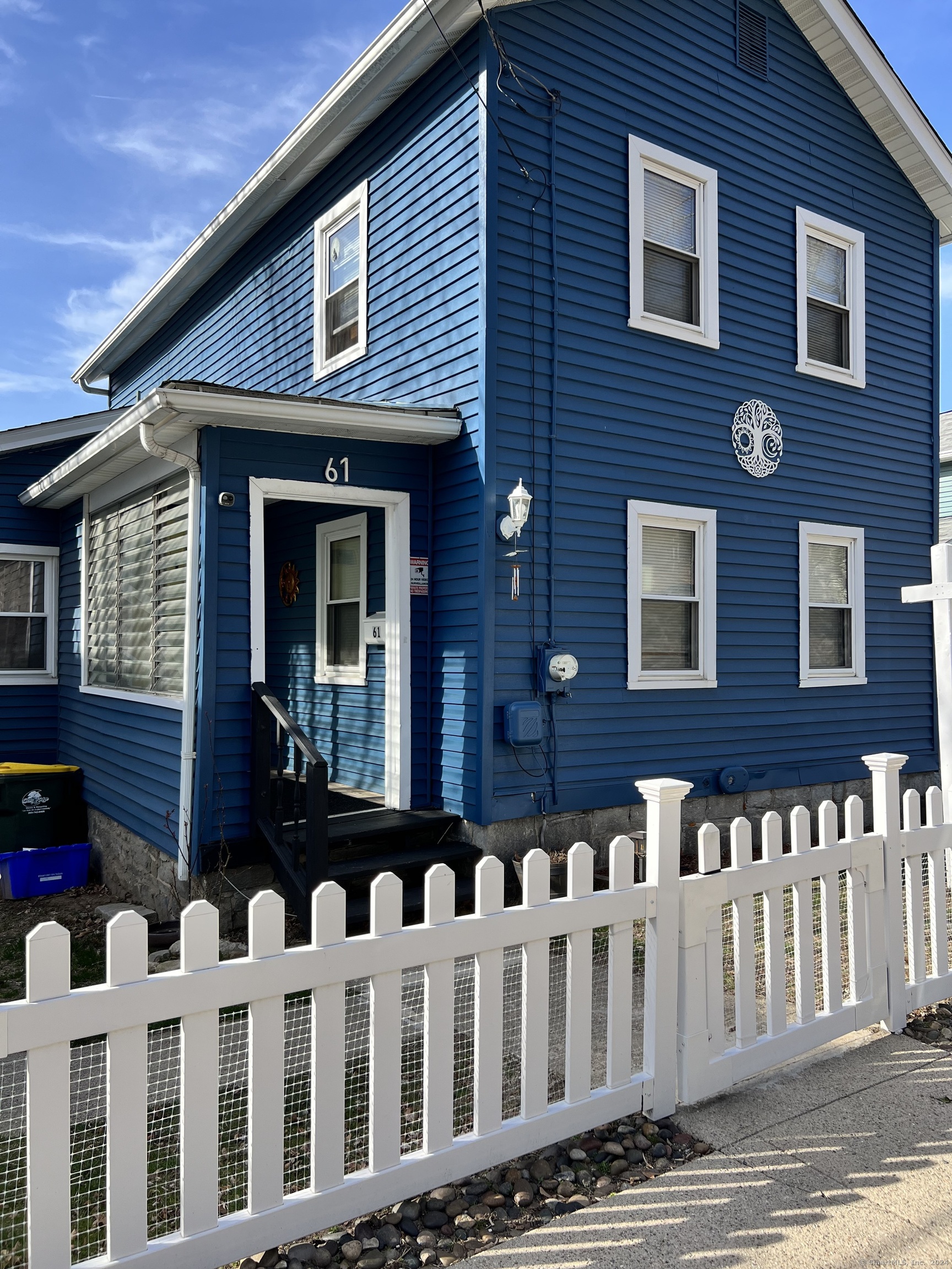 61 North State Street Ansonia CT 06401