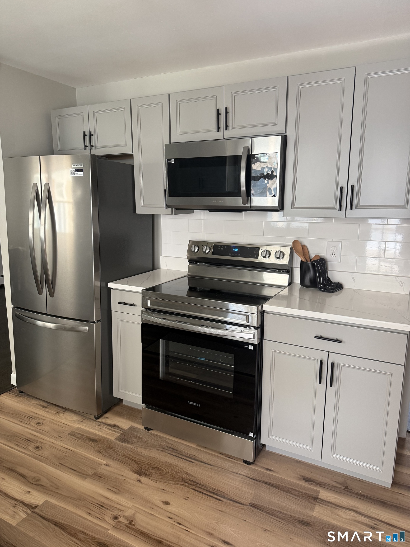 15 Susie Avenue Plainfield CT 06354