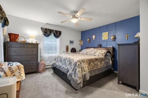 49 Overlook Avenue Groton CT 06355