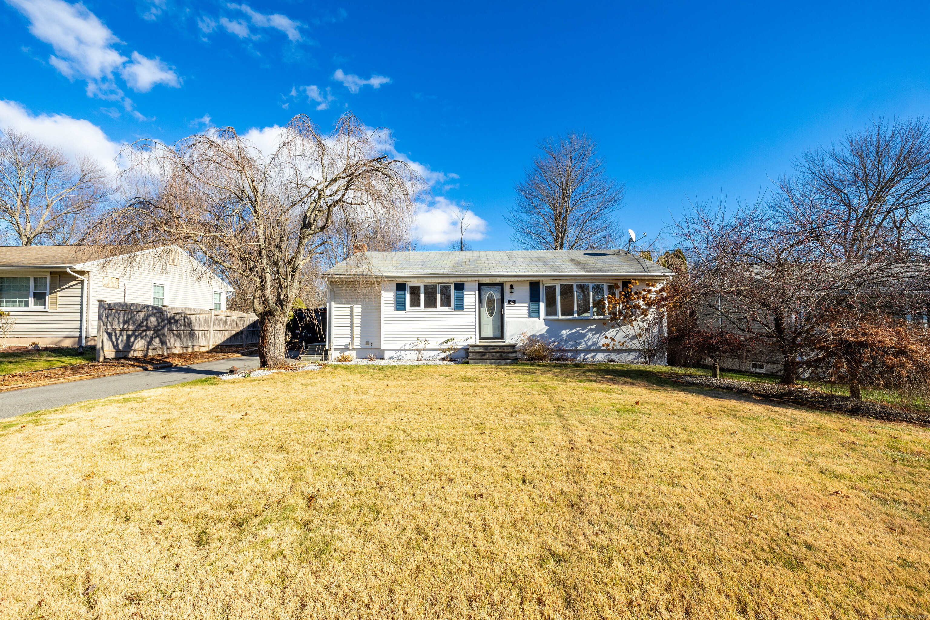 42 Avery Road Newington CT 06111