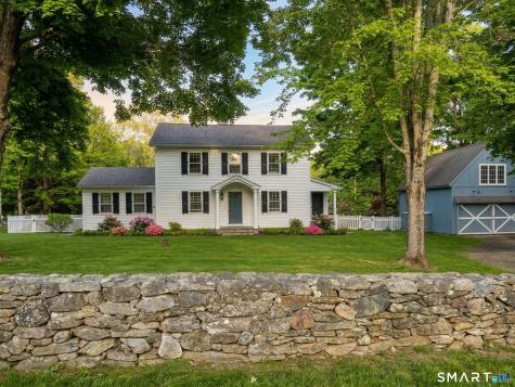 9 Hut Hill Road Bridgewater CT 06752