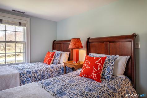 9 Hut Hill Road Bridgewater CT 06752