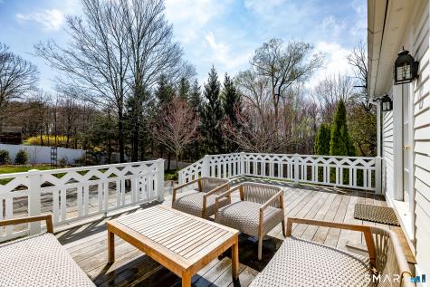 9 Hut Hill Road Bridgewater CT 06752