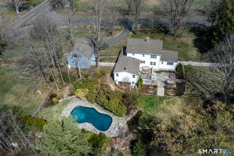 9 Hut Hill Road Bridgewater CT 06752