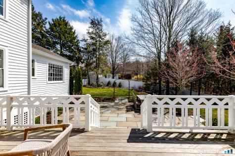 9 Hut Hill Road Bridgewater CT 06752