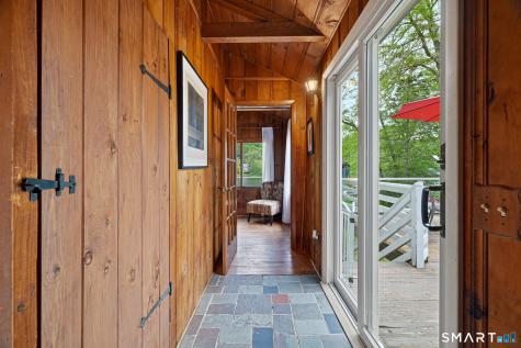 32 Cubles Drive East Lyme CT 06357