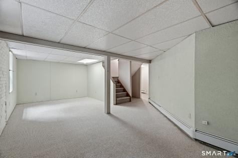 32 Cubles Drive East Lyme CT 06357