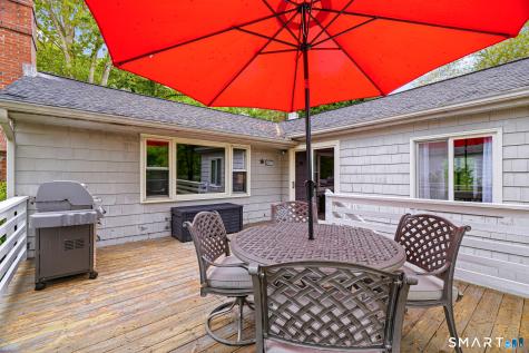 32 Cubles Drive East Lyme CT 06357
