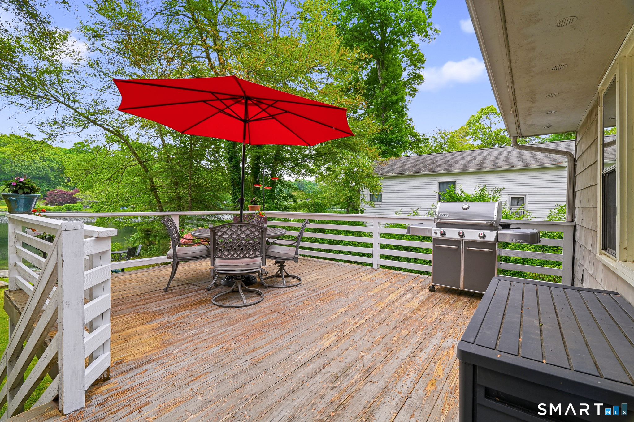 32 Cubles Drive East Lyme CT 06357