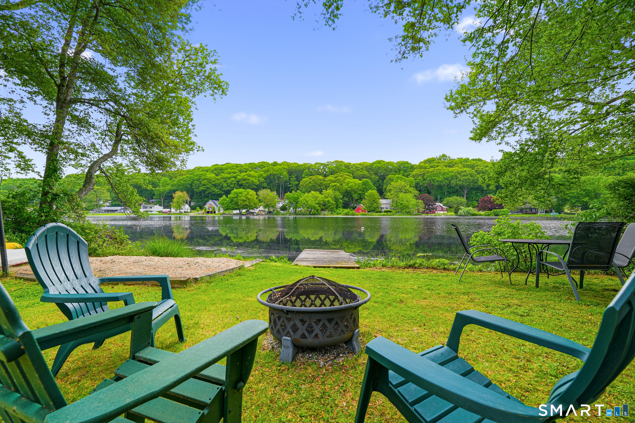 32 Cubles Drive East Lyme CT 06357