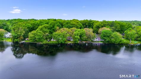 32 Cubles Drive East Lyme CT 06357