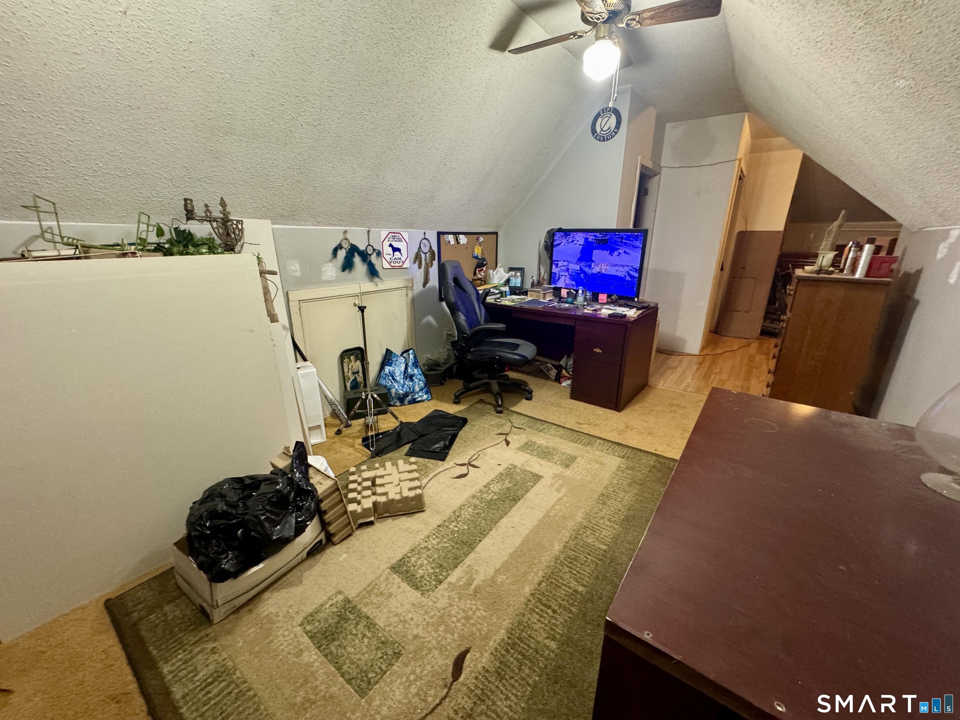 15 Warren Street New London CT 06320