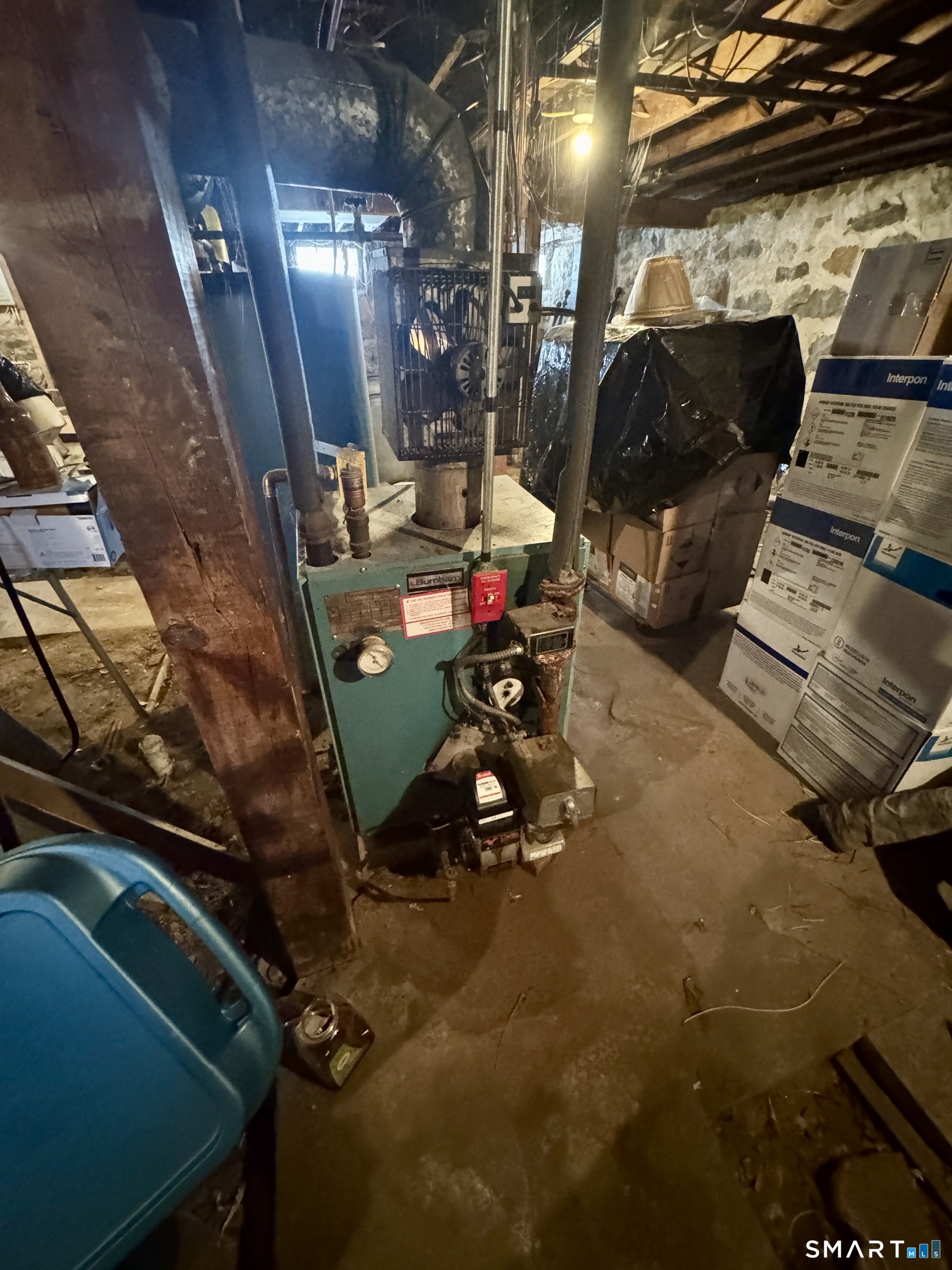 15 Warren Street New London CT 06320