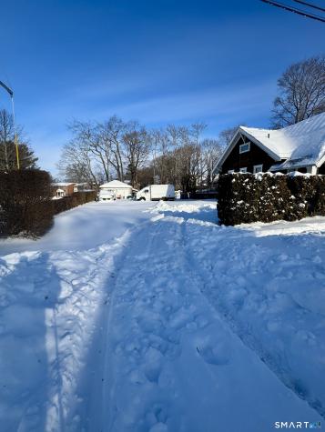 15 Warren Street New London CT 06320