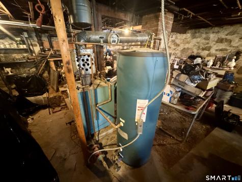 15 Warren Street New London CT 06320