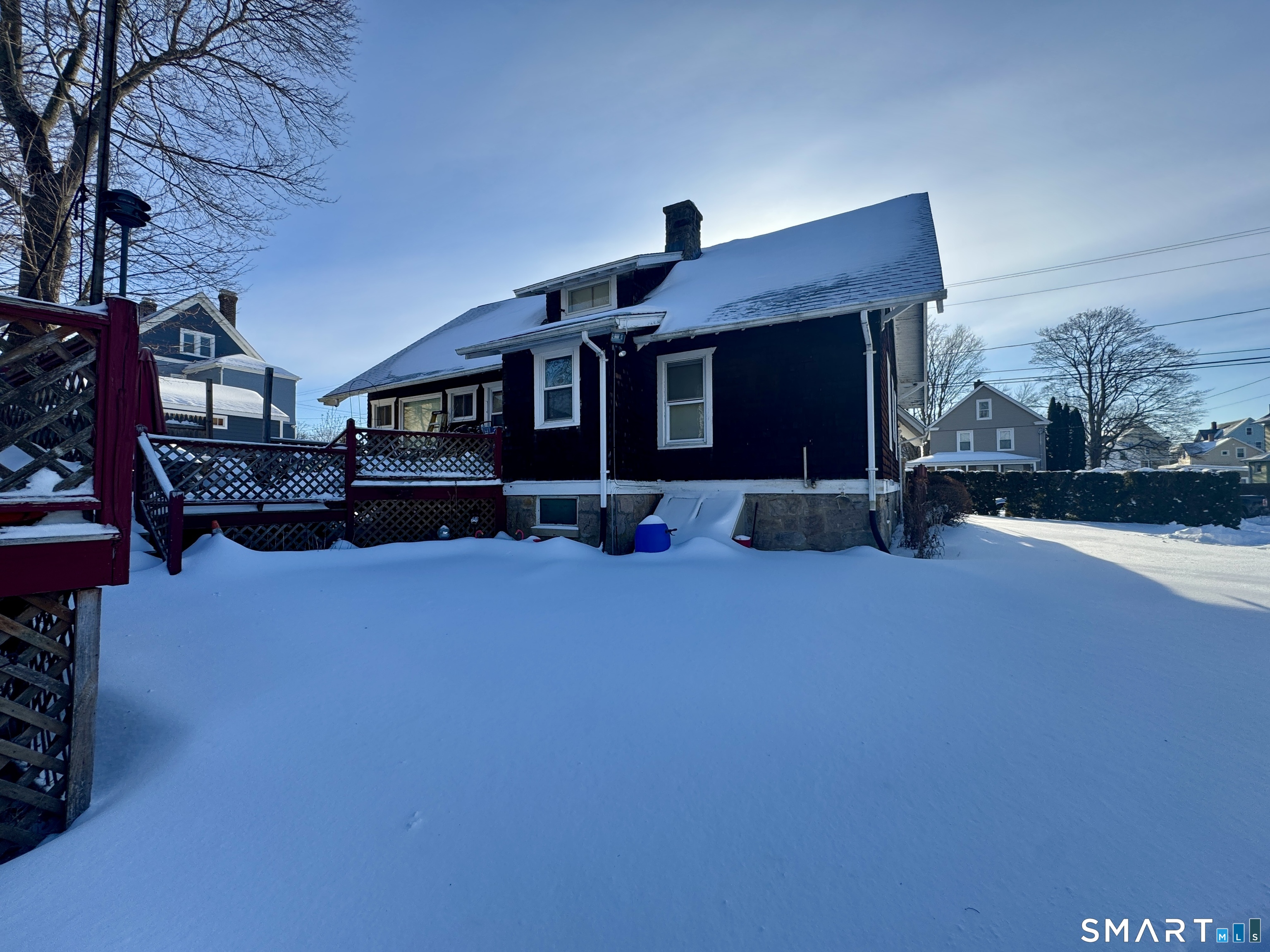 15 Warren Street New London CT 06320