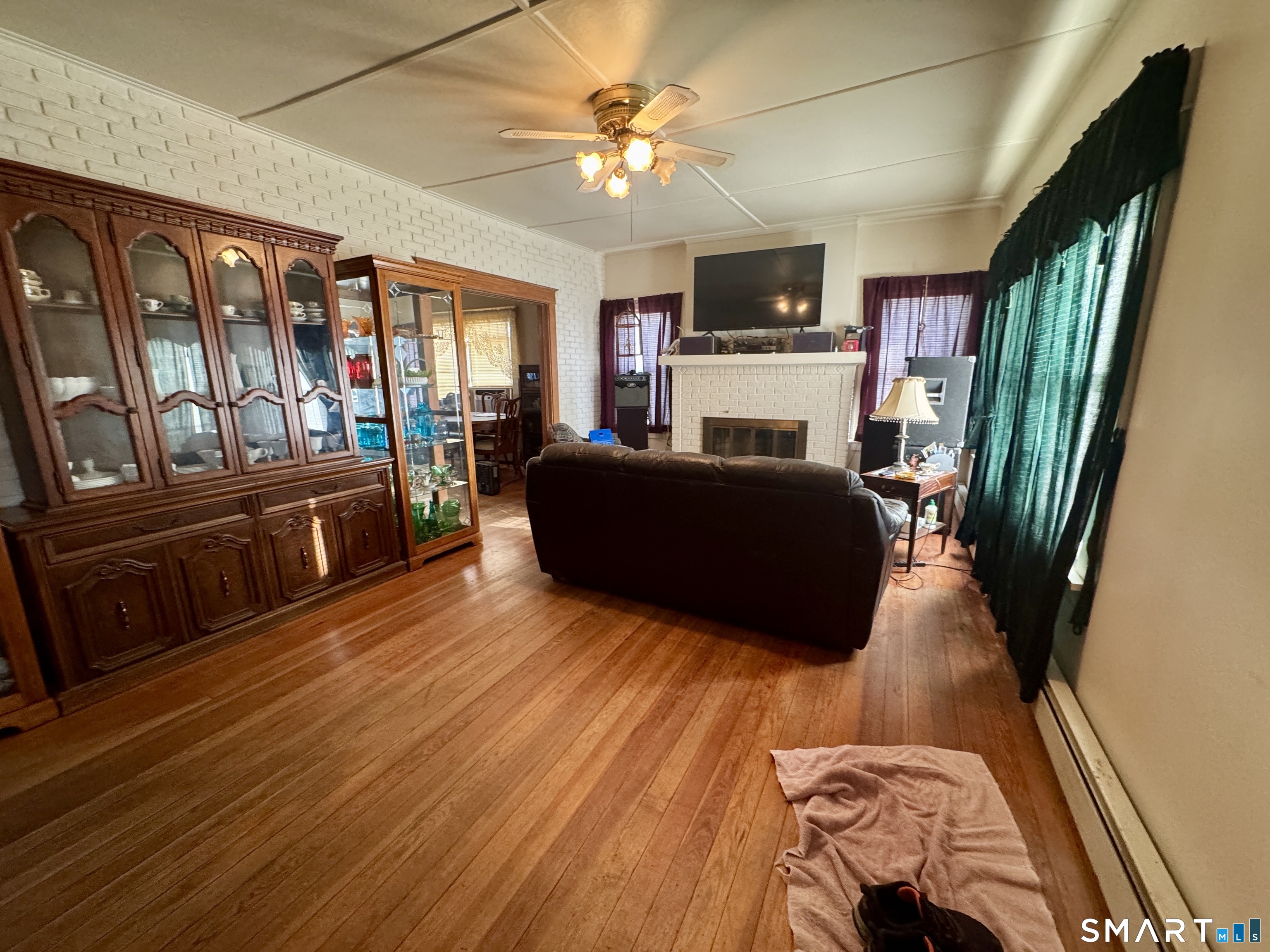 15 Warren Street New London CT 06320