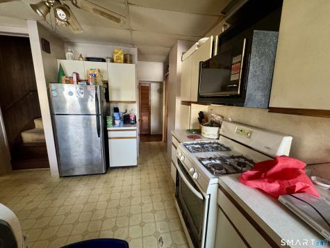 15 Warren Street New London CT 06320