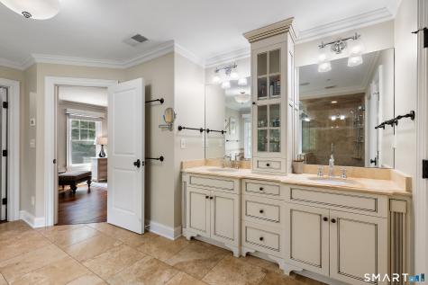 5 Aspetuck Glen Weston CT 06883