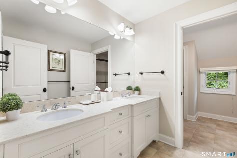 5 Aspetuck Glen Weston CT 06883