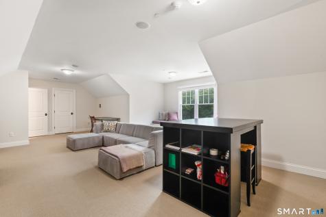 5 Aspetuck Glen Weston CT 06883