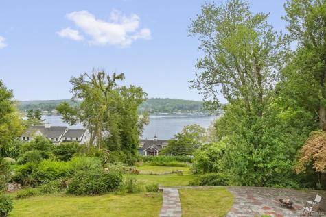 118 Forty Acre Mountain Road Danbury CT 06811