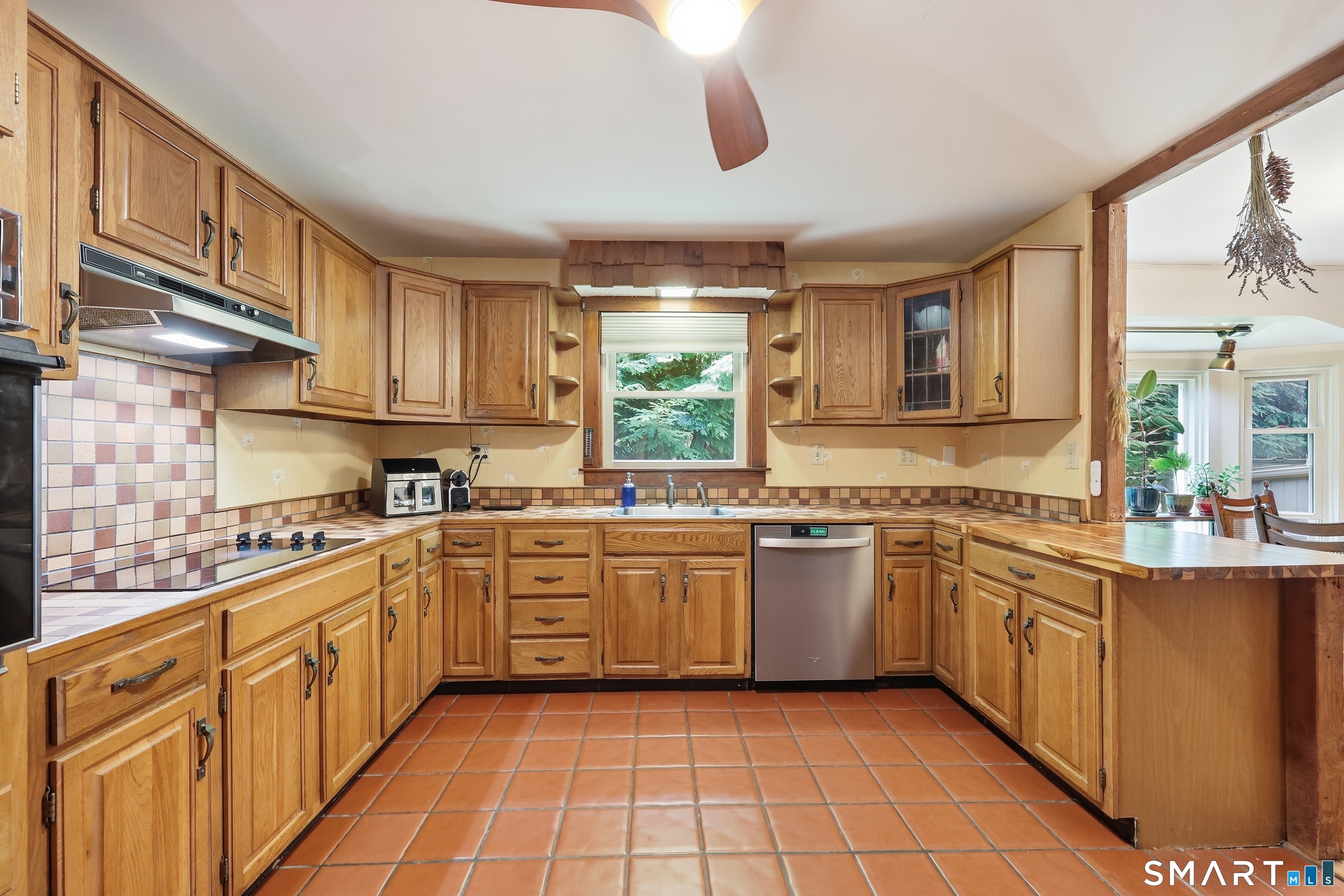 10 Satterlee Road New Fairfield CT 06812