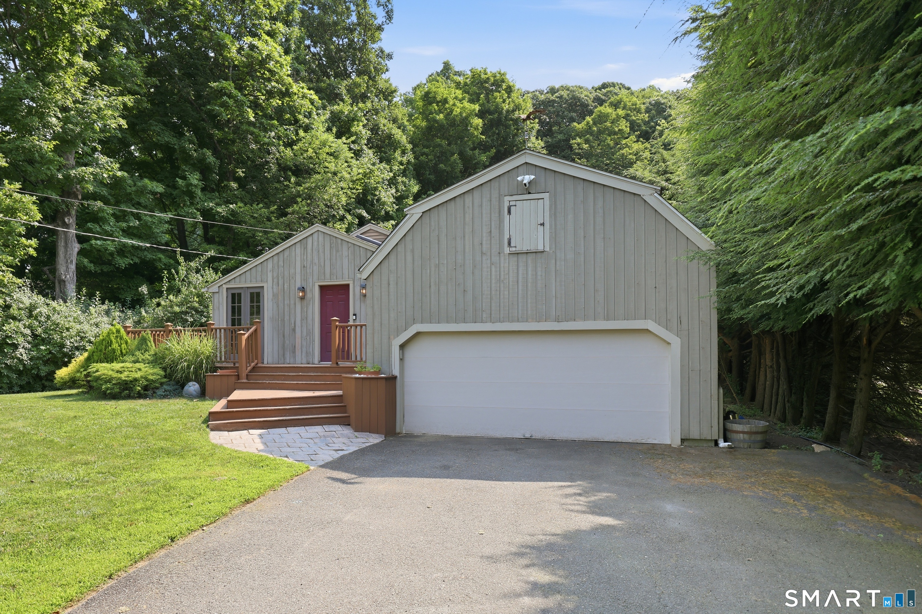 10 Satterlee Road New Fairfield CT 06812