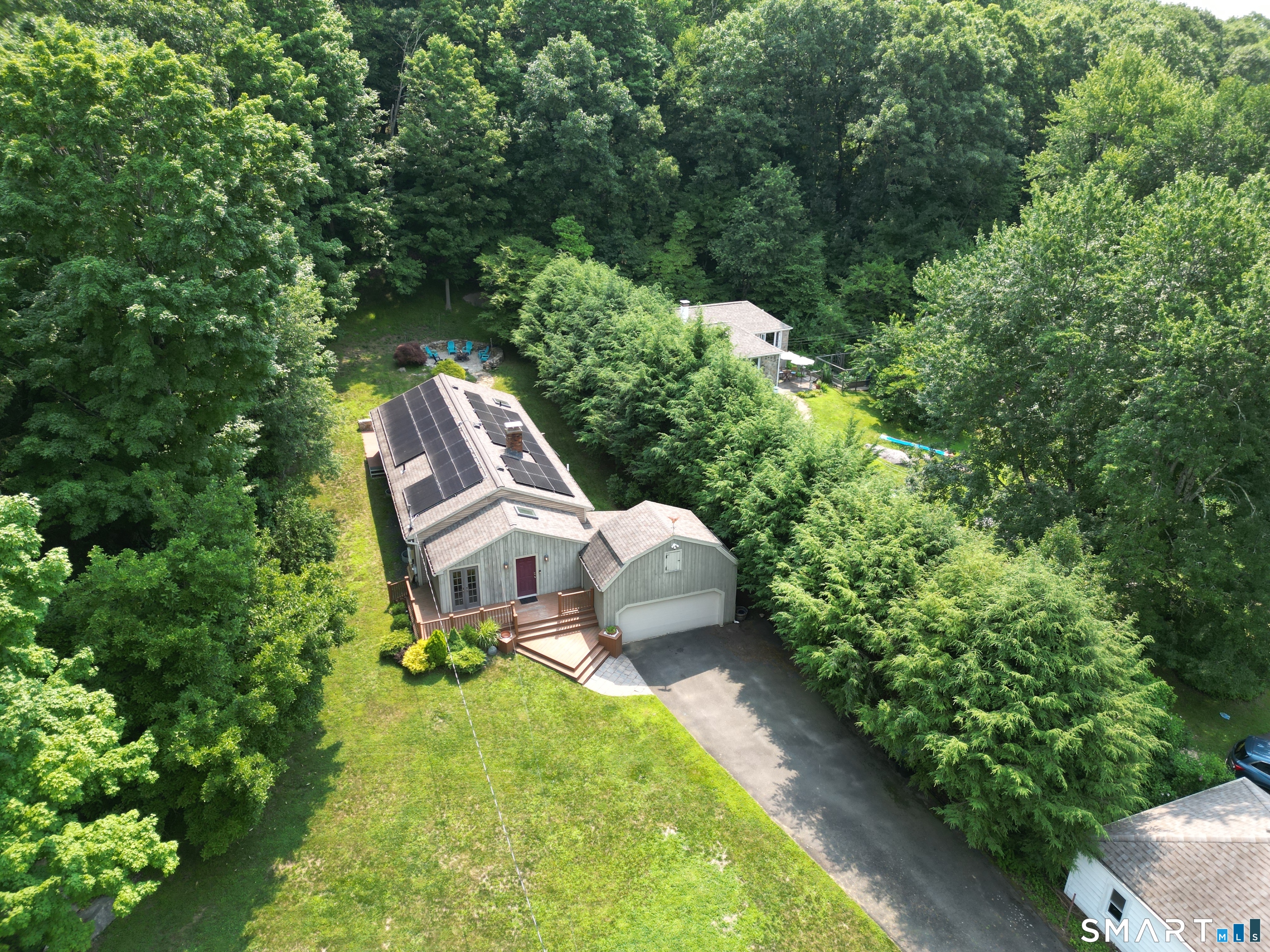 10 Satterlee Road New Fairfield CT 06812