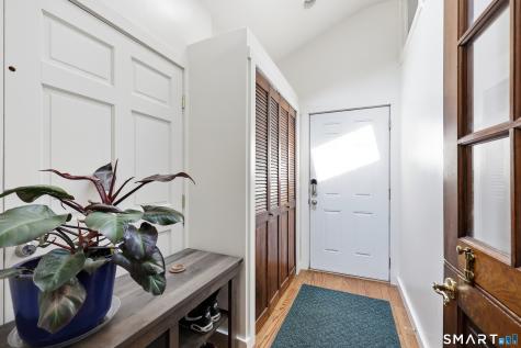 10 Satterlee Road New Fairfield CT 06812