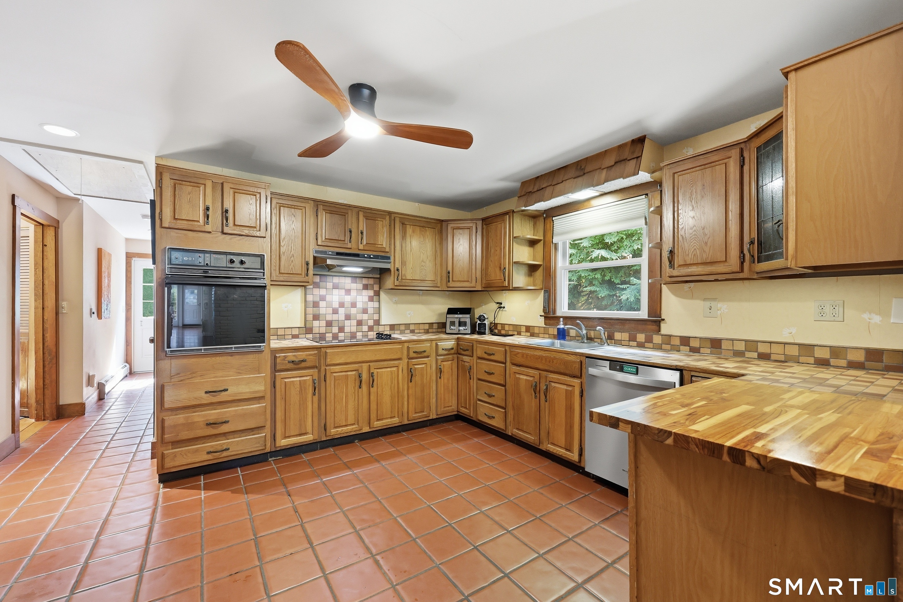 10 Satterlee Road New Fairfield CT 06812