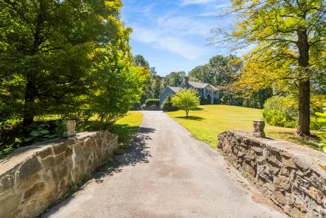 491 Hammertown Road Monroe CT 06468