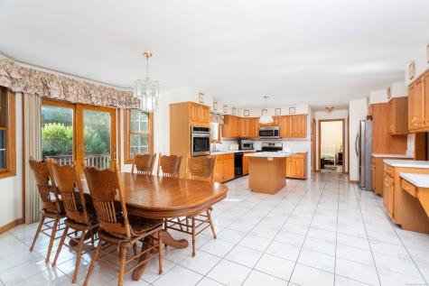 491 Hammertown Road Monroe CT 06468