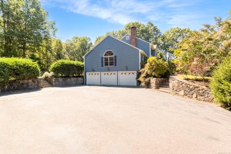 491 Hammertown Road Monroe CT 06468