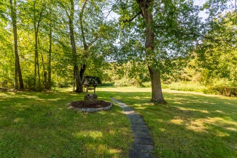 491 Hammertown Road Monroe CT 06468