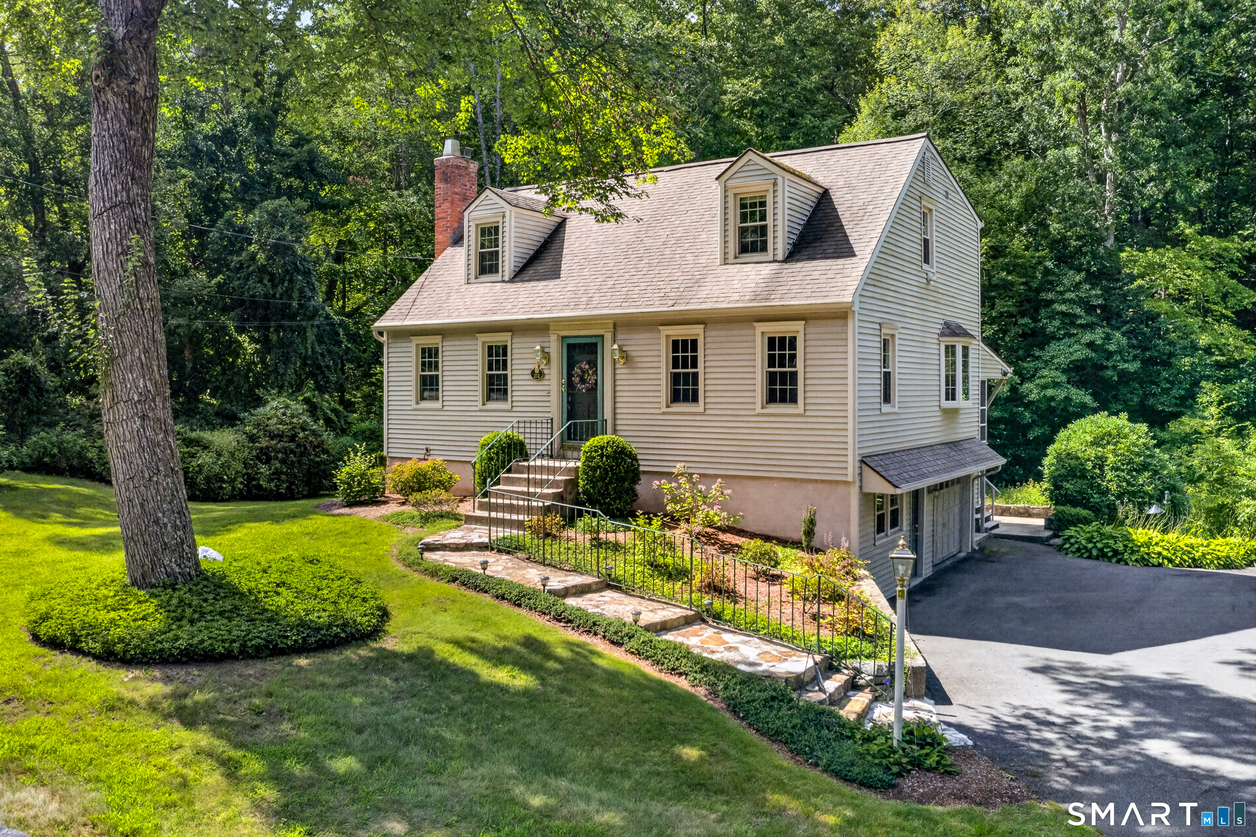 232 Old Post Road Tolland CT 06084